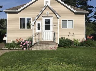 431 2nd St, Carlton, MN 55718