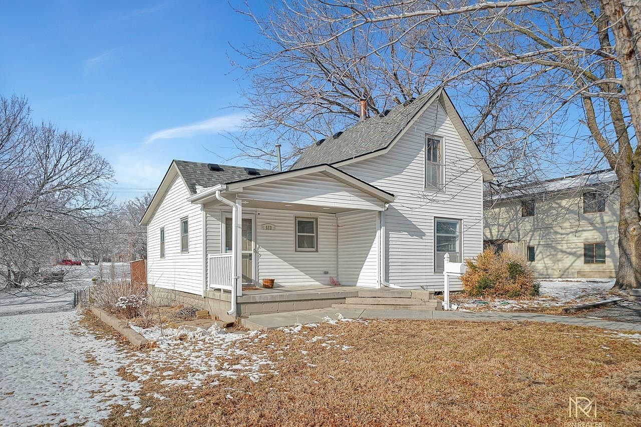 513 S 10th St Beatrice NE 68310 Zillow