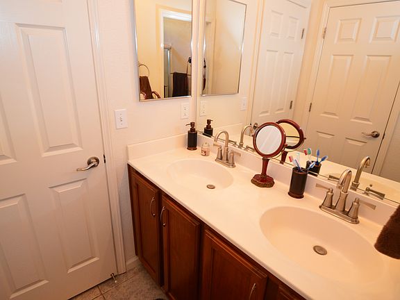 2nd image of 13603 Brook Way