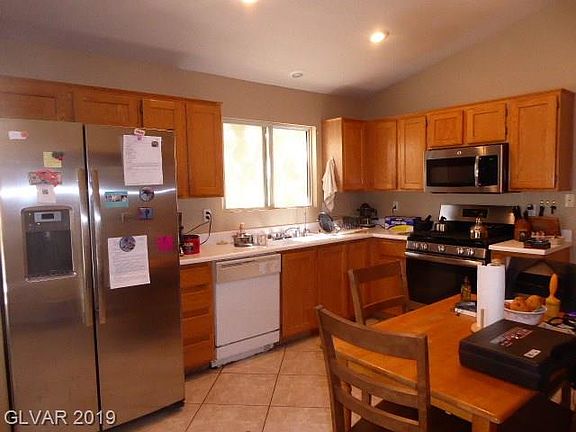 2nd image of 8020 Shady Glen Ave