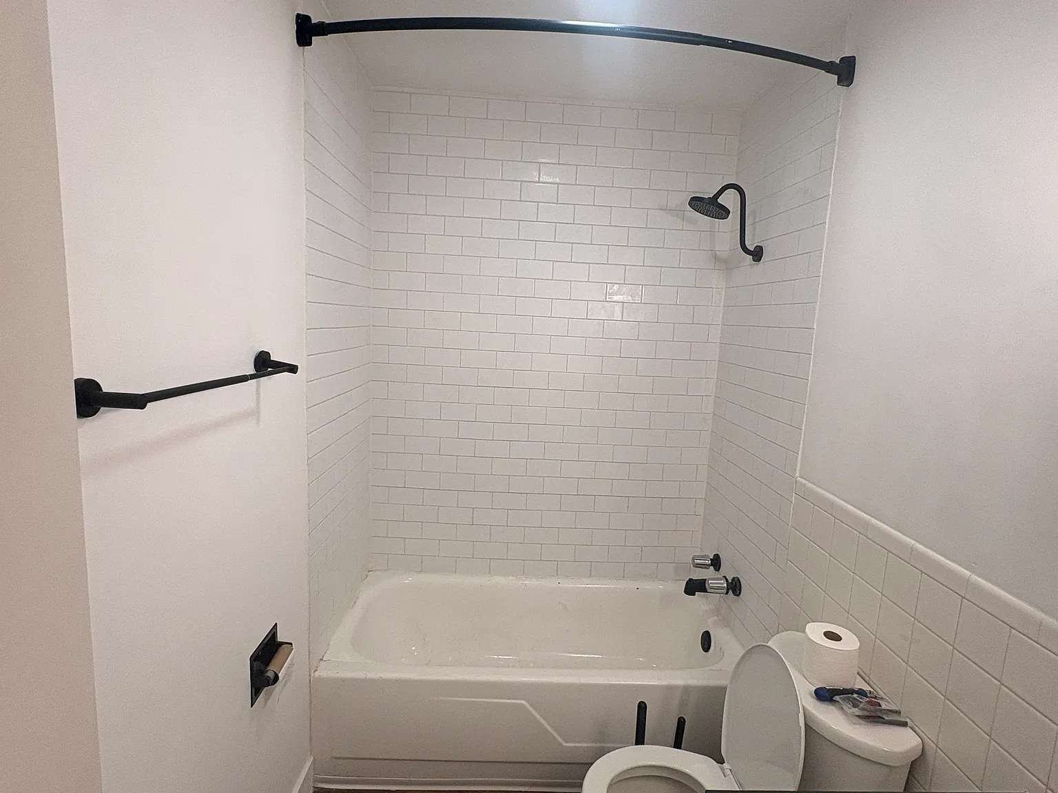 2 bed, 750 sqft, $1,500 — Photo 3