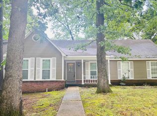 8241 Trinity Rd, Cordova, TN 38018