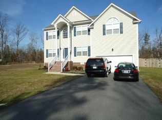 206 Kilt Dr, Chester, VA 23836