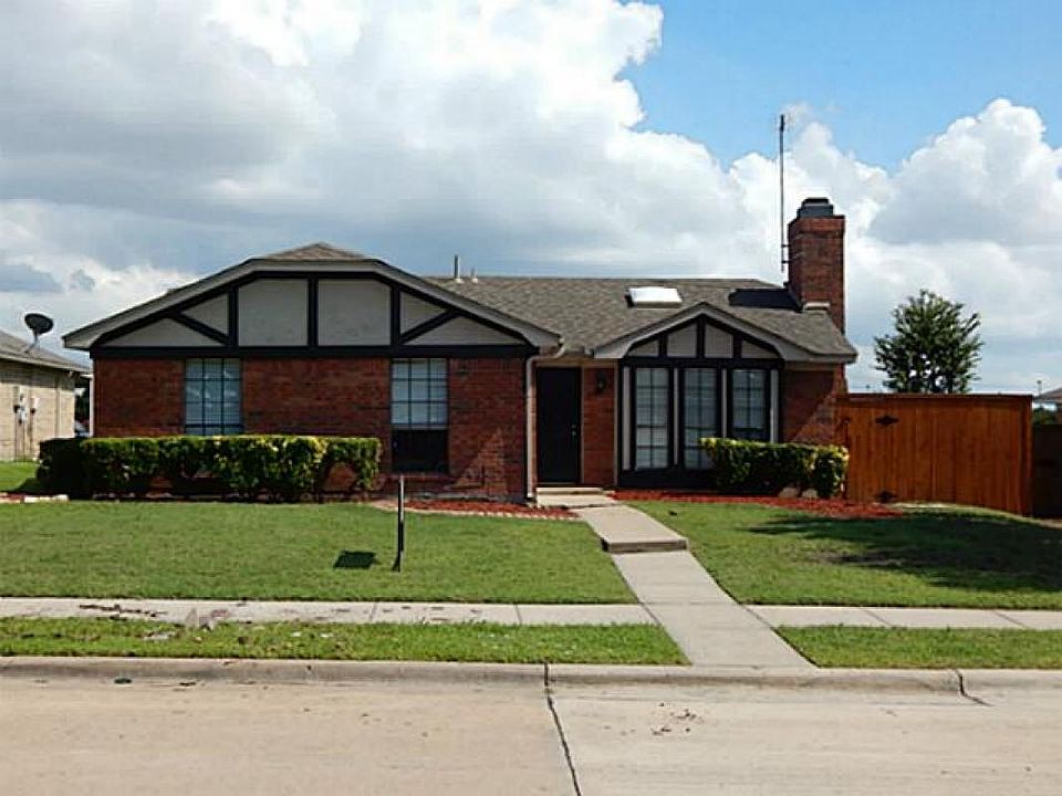 1st image of 2606 W Wentwood Dr