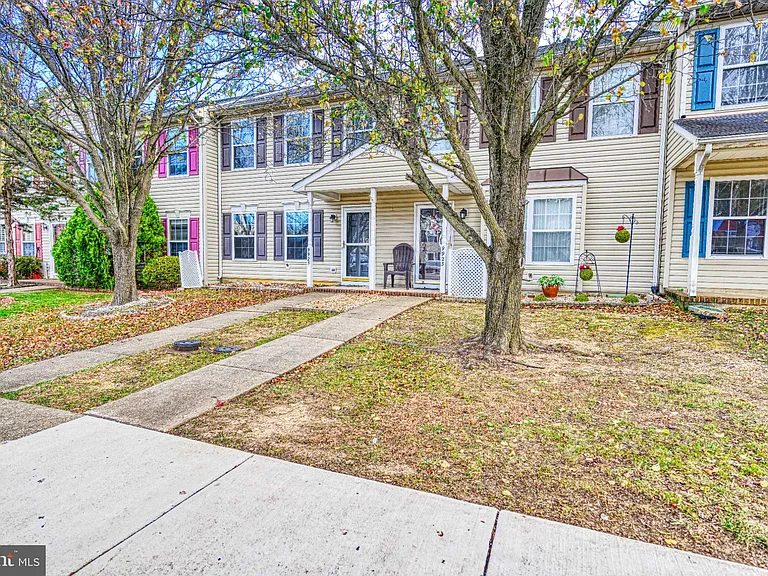 9925 Matti Hill Ct — Photo 3