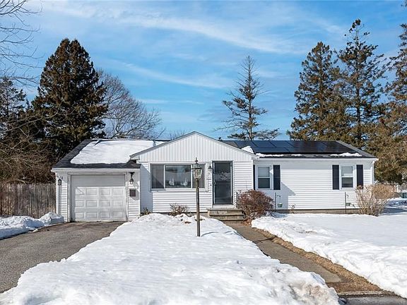2nd image of 31 Archdale Dr