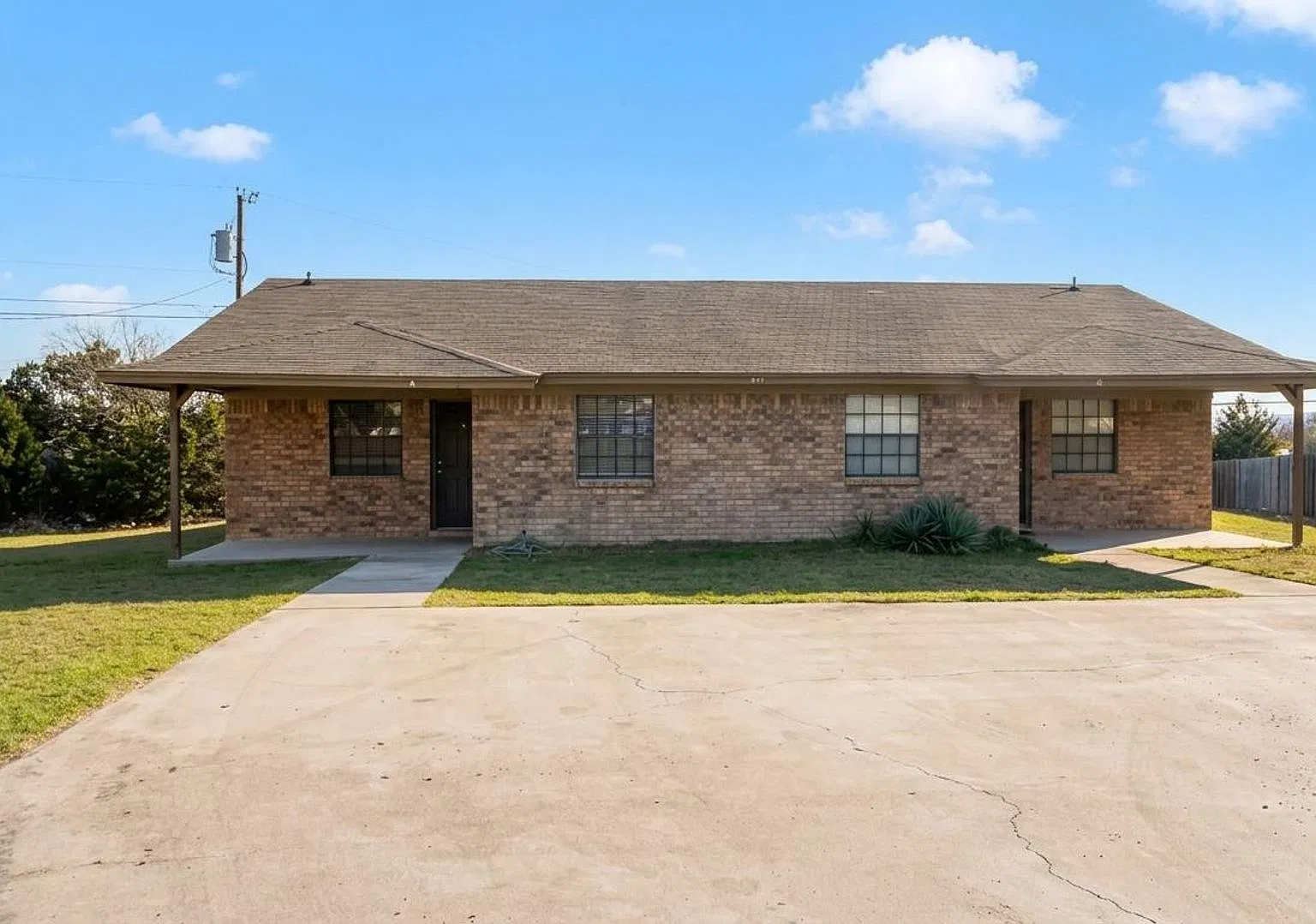 411 Northern Dove Ln — Photo 1