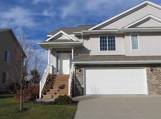 1032 Patton Ln, North Liberty, IA 52317