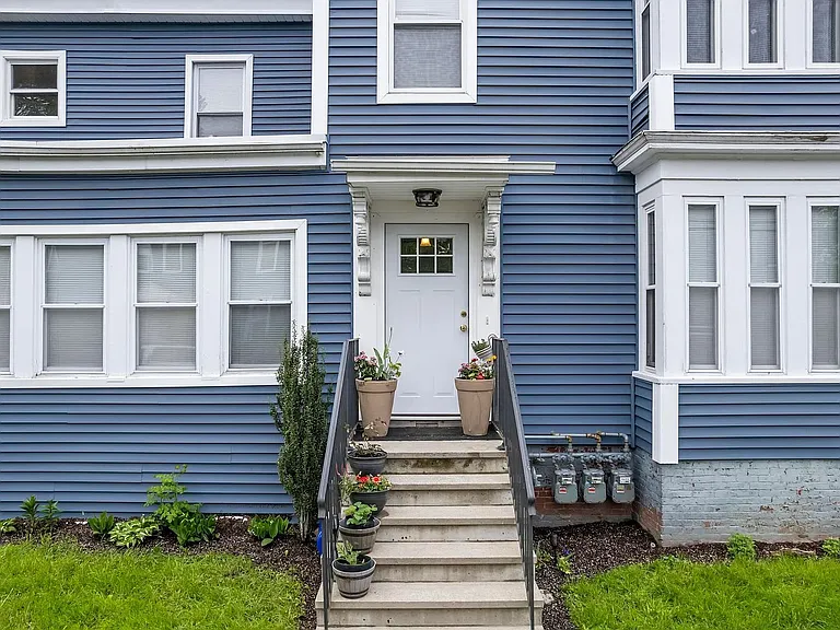 15 Seavey St — Photo 12