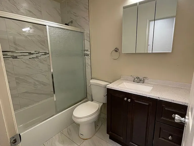 350 - 2905 Old Almaden Rd — Photo 4