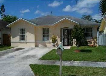 1st image of 17990 SW 136th Ave