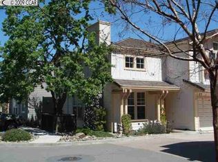 43 Village Square Pl, Pleasant Hill, CA 94523