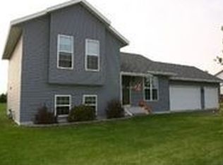 205 6th Ave NW, Rice, MN 56367