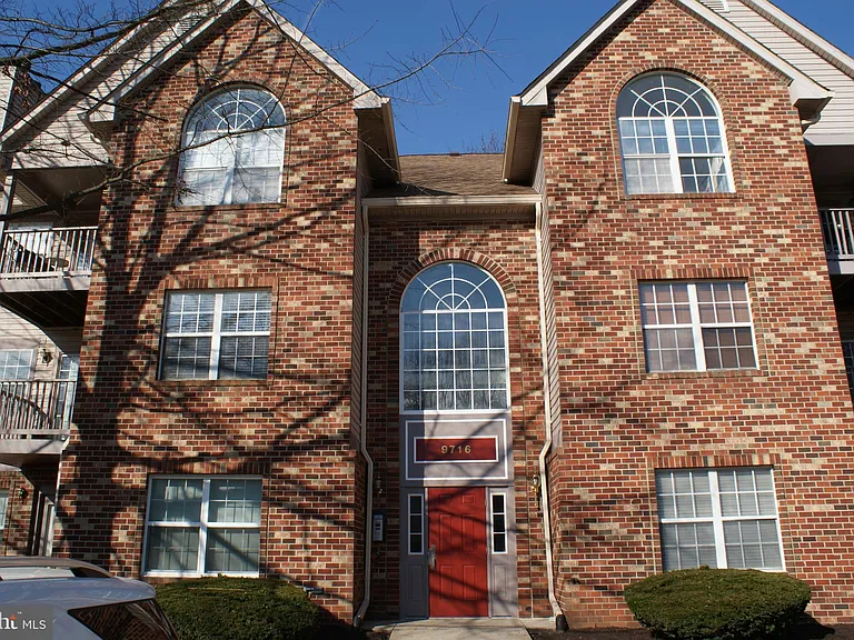 9716 Lake Pointe Ct #203 — Photo 1