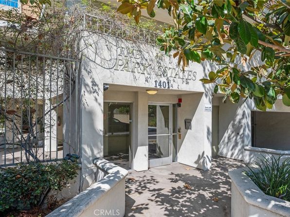 1401 N Greenbrier Rd APT 305