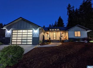 882 Gellor Rd, Port Angeles, WA 98362