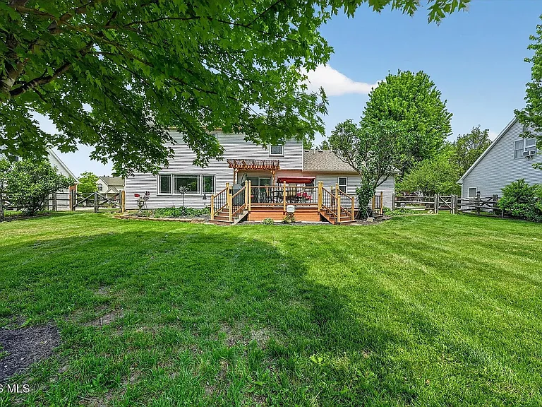 1212 Valley Bluff Rd — Photo 26