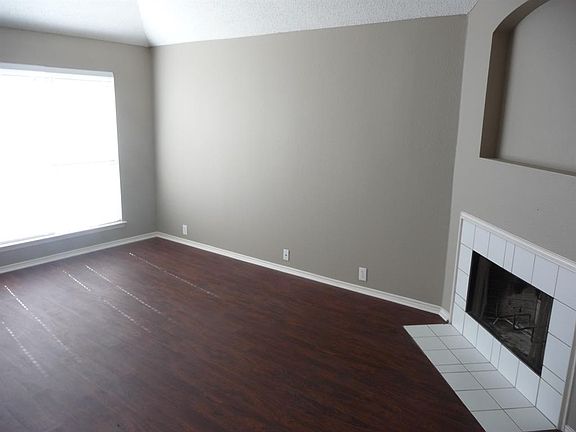 3rd image of 4433 Spanish Oak Cir