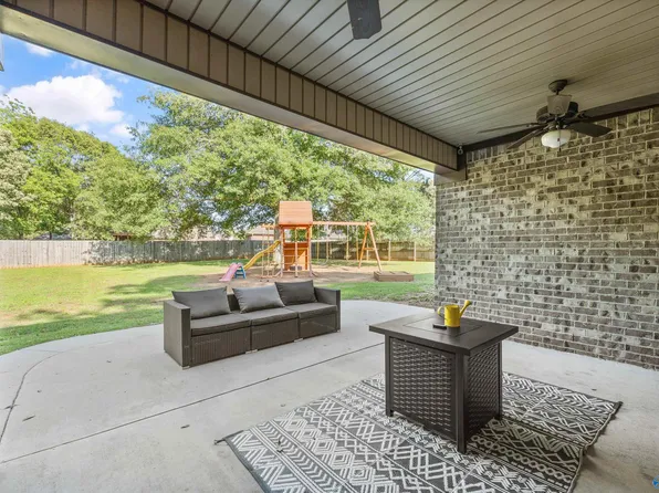 119 Saint Clair Ln, Huntsville, AL 35811