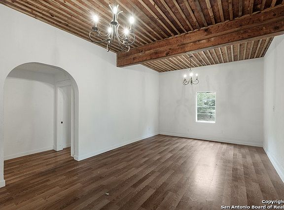 4th image of 1710 Delgado St