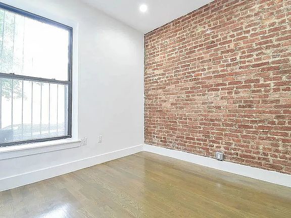 2nd image of 125 Sterling St #37