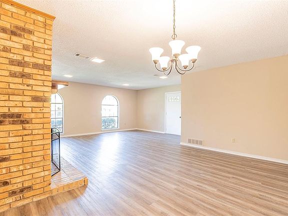 4th image of 3360 Lanarc Dr