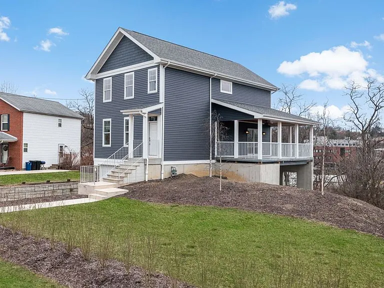 1819 Chessland St — Photo 39