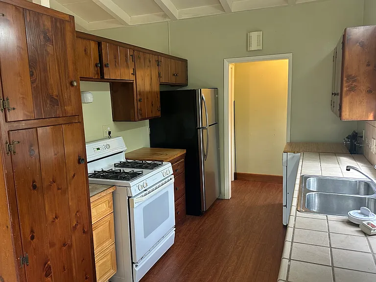 5309 Waring Rd — Photo 3