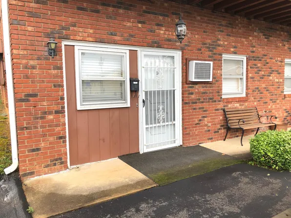(undisclosed Address), Elizabethton, TN 37643
