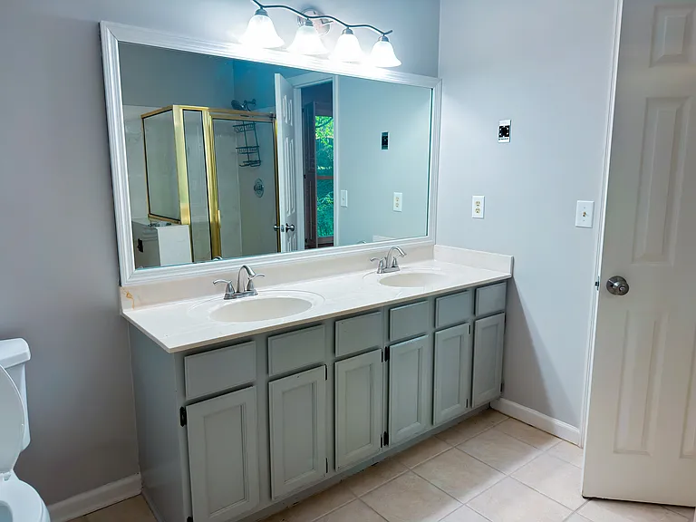 1190 Meadow Oaks Dr NW — Photo 6