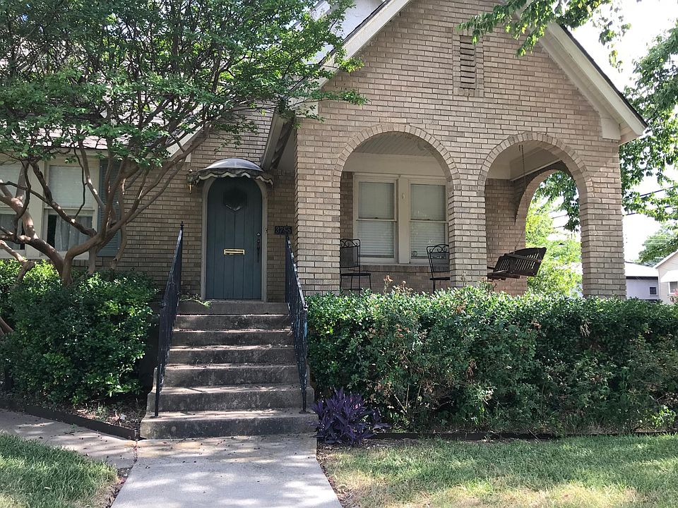 1st image of 3785 W 4th St