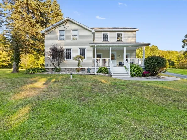 9072 Dinglehole Rd, Baldwinsville, NY 13027