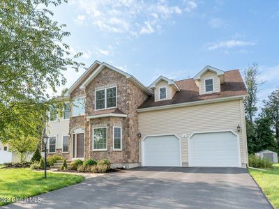 5 Pond View Drive, Clifton Park, NY, 12065