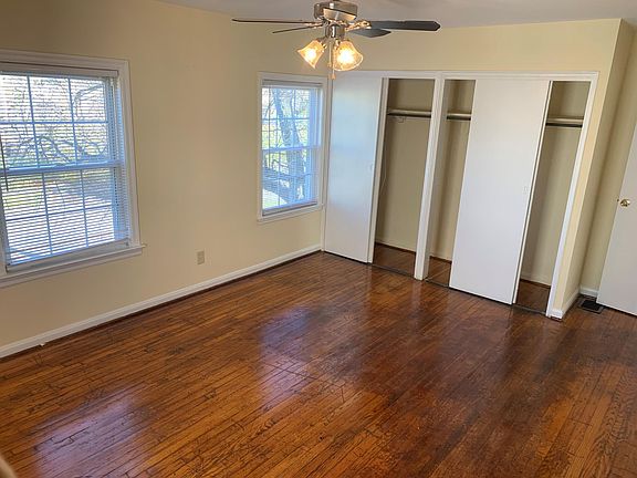 3rd image of 2917 Ruhl Ave