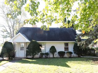 507 Kenosha St, Walworth, WI 53184