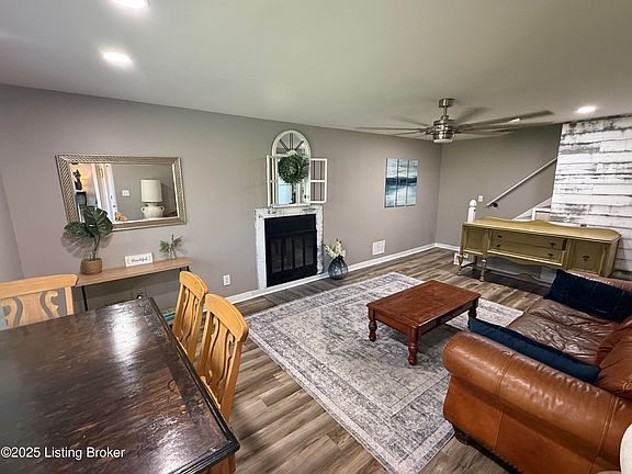 2nd image of 5610 Windy Willow Dr