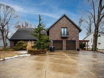 19460 Merriman Rd, Livonia, MI, 48152