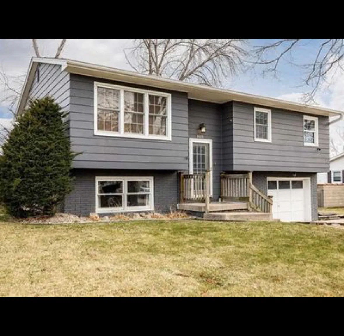 3 bed, 1275 sqft, $1,400 — Photo 1