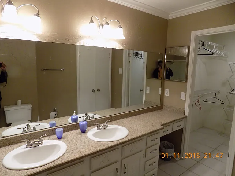 2628 Encina — Photo 12