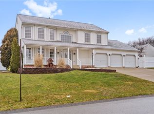 401 Lexington Dr, Greensburg, PA
