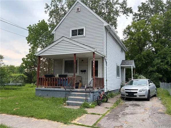 5668 Frontier Ave, Niagara Falls, NY 14304