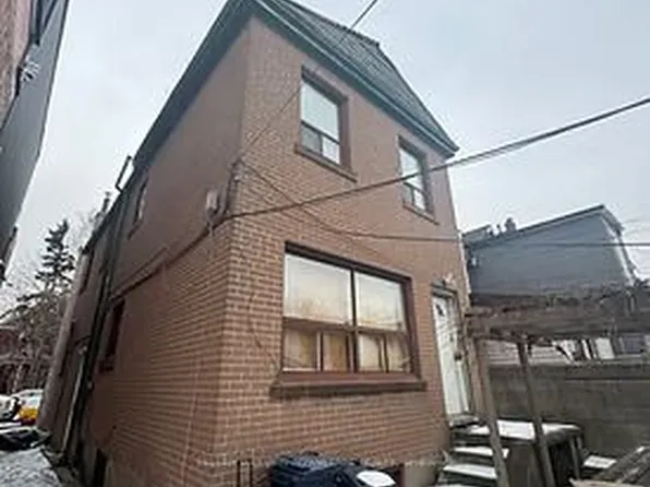 975 Dovercourt Rd, Toronto, ON M6H 2X6