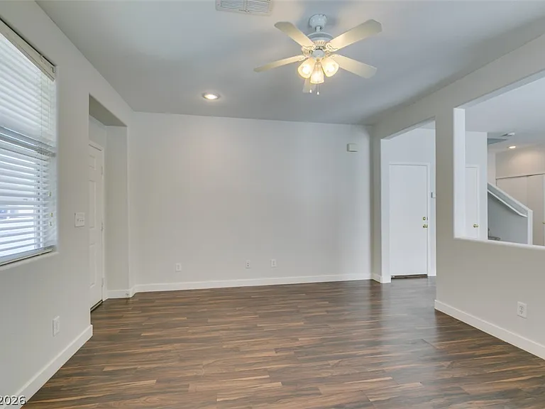 6779 Windingwood St — Photo 9