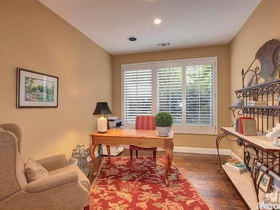 5th image of 11646 Melones Cir