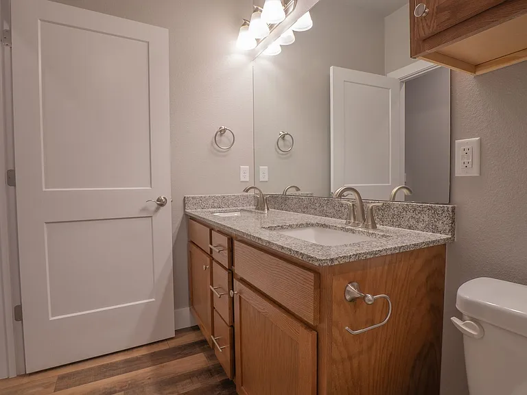 1735 Booker Cir — Photo 25