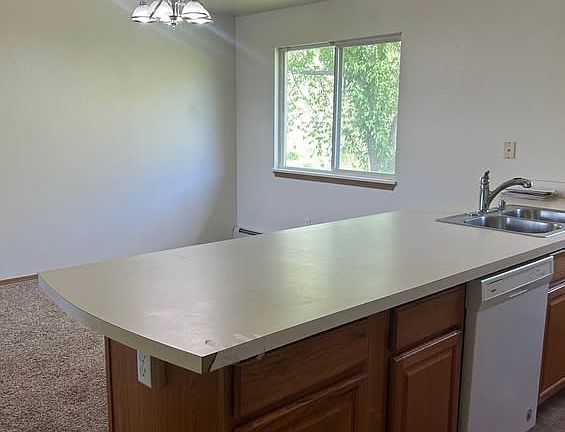 3rd image of 104 Pullman Ct #C