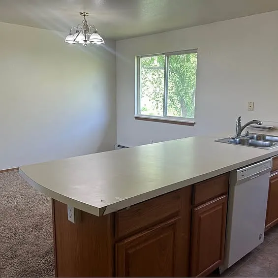 104 Pullman Ct #C — Photo 3
