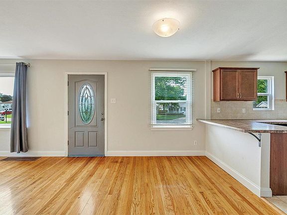 5th image of 4345 Garden Park Ct