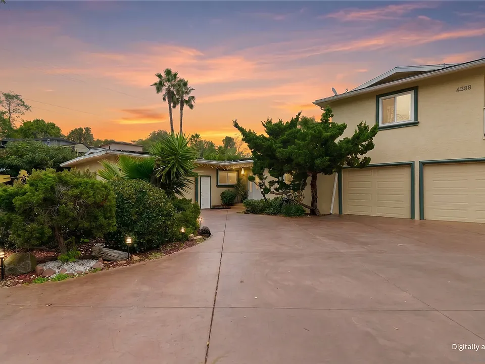 4388 Bellflower Dr