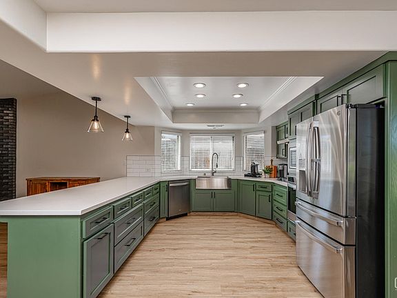 4th image of 11123 Coachlight Ct